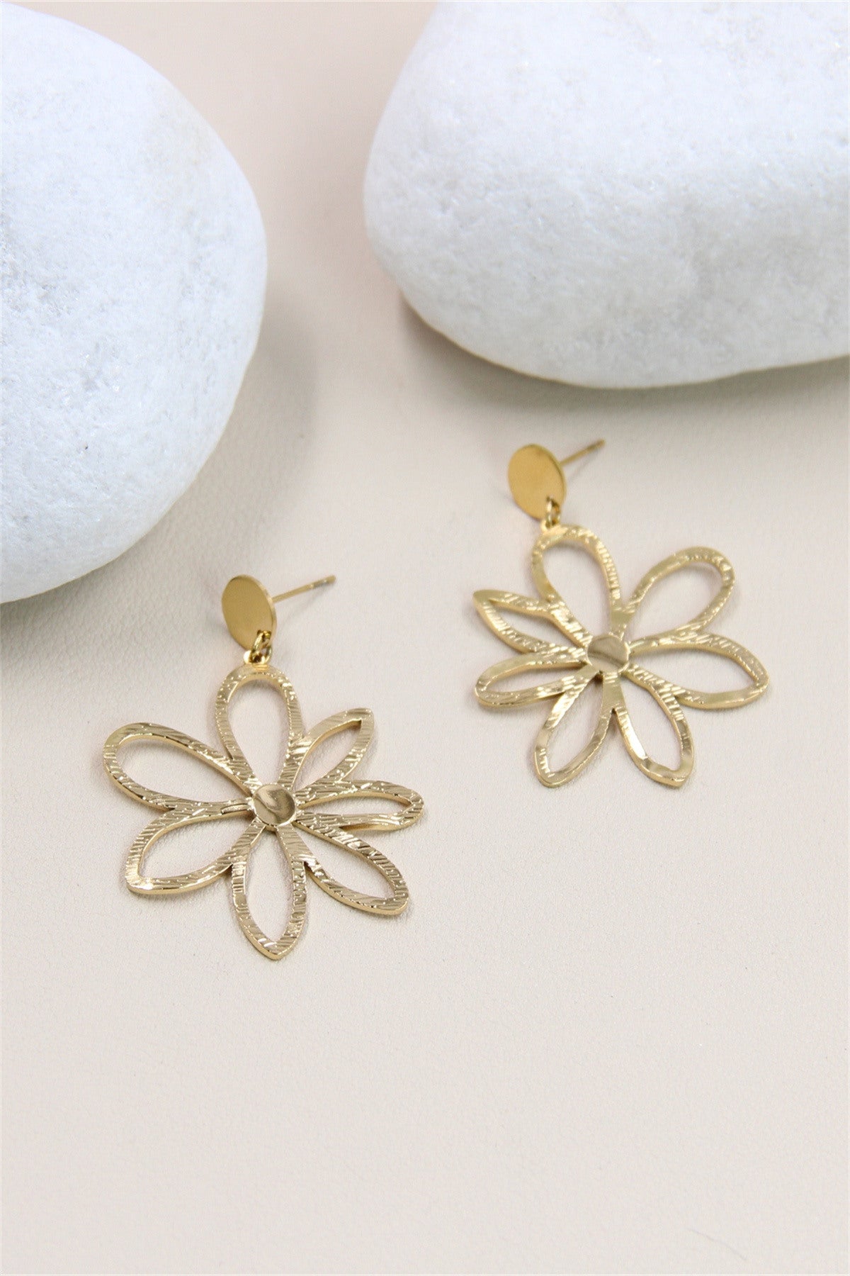 Eclosion Hoops
