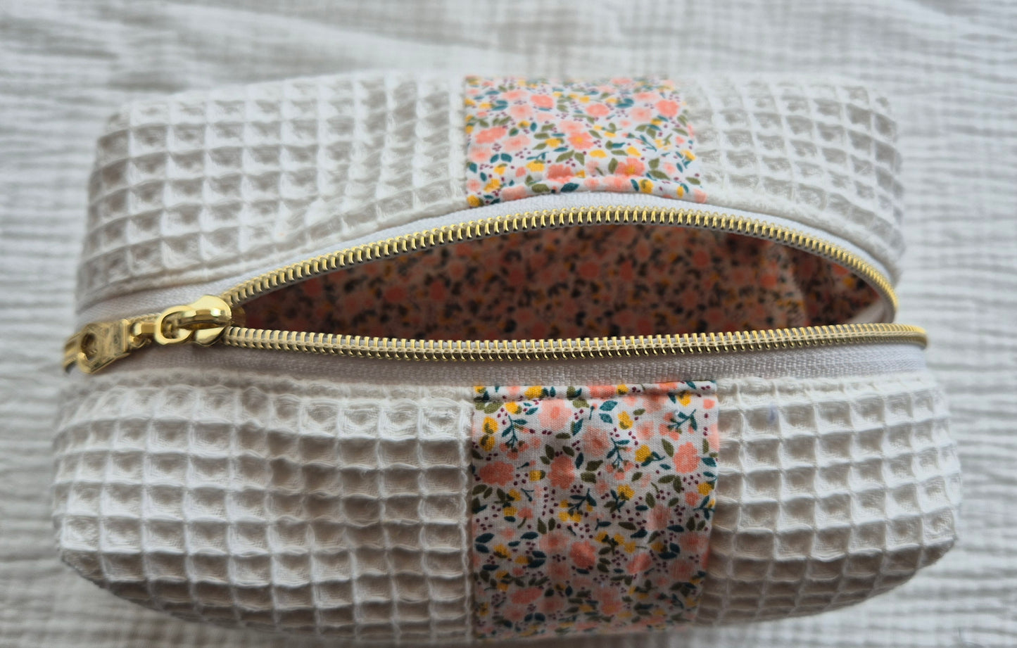 "La Siwa Pêche" Toiletry Bag – Size M – One of a Kind