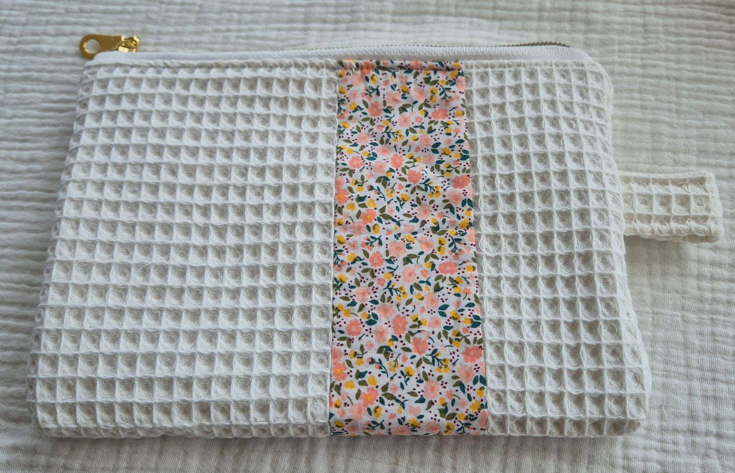"La Moorea Pêche" Pouch – Size S – Unique Piece