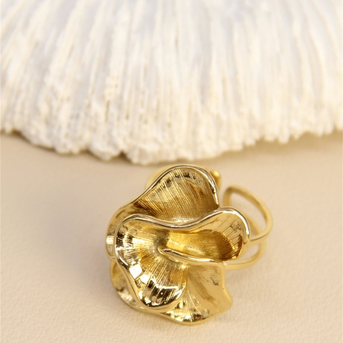 Oria Ring