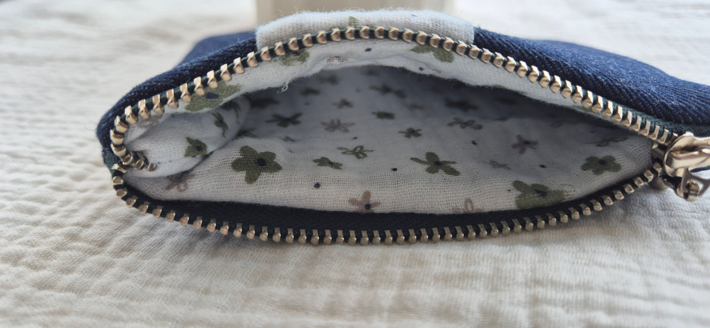 "Le London Gaze" Coin Purse – Unique Piece