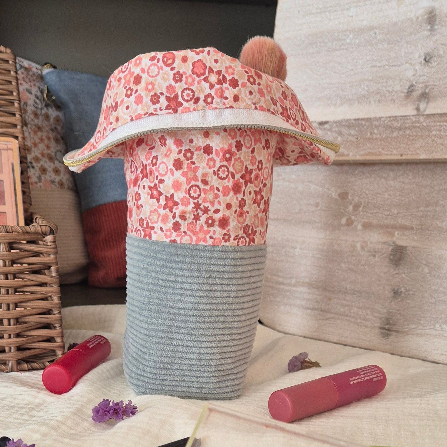 Trousse "La Sol Fleur Bleue" – Pièce Unique