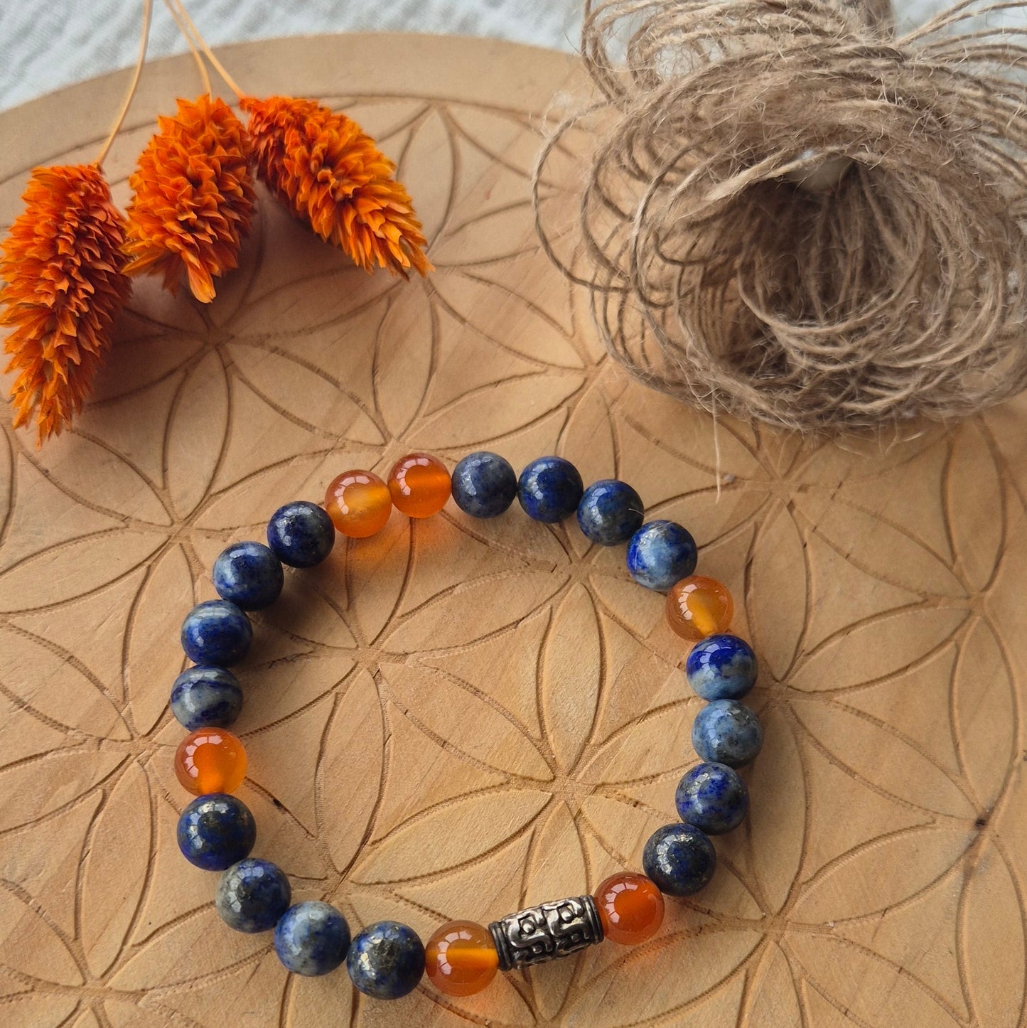 "Audacity & Intuition" Bracelet – Lapis Lazuli & Carnelian