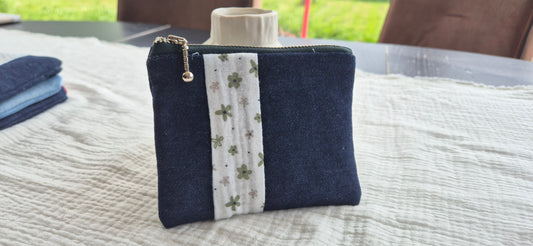 "Le London Gaze" Coin Purse – Unique Piece